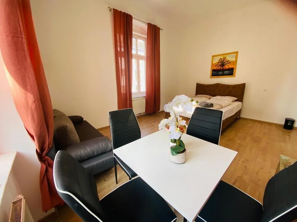 Apartment Deluxe Quad Room Dw Vienna
